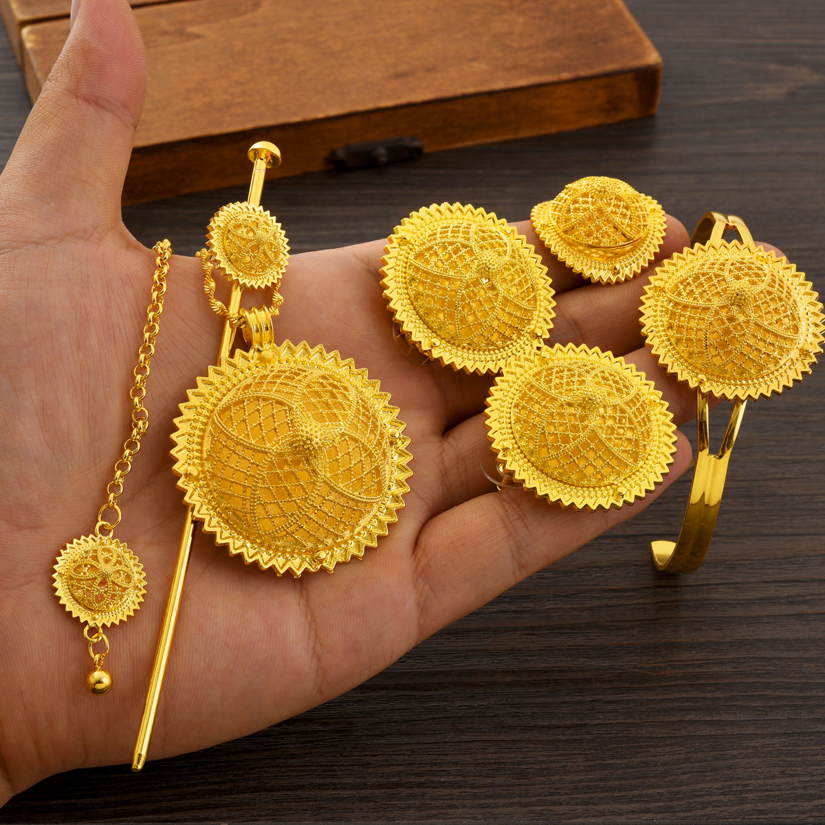 Afrika Dubai Gouden Kleur Sier - Ethnic Fashion In Dubai recensie en prijs